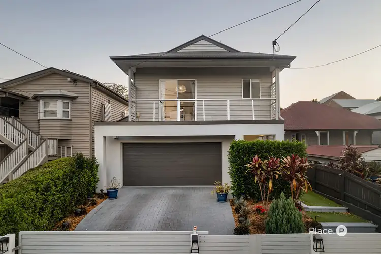 75 Hipwood Street, Norman Park QLD 4170