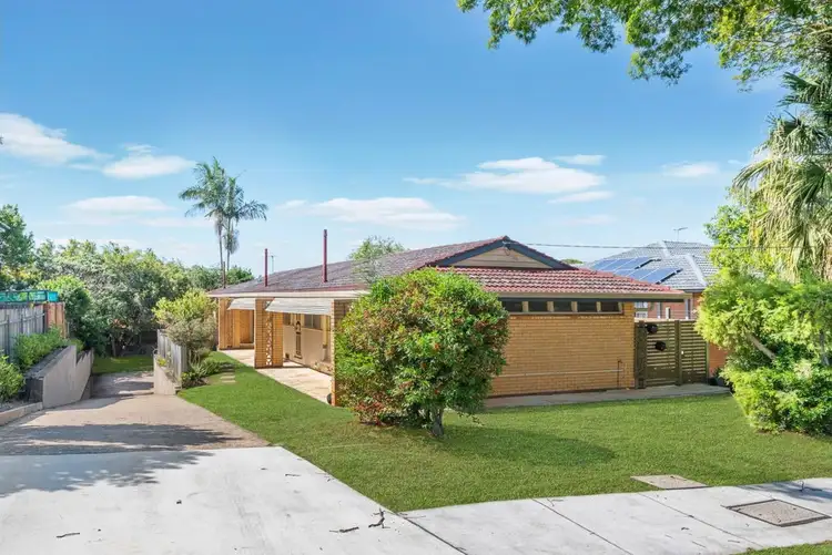 Main view of Homely unit listing, 2/19 Darwin Street, Aspley QLD 4034
