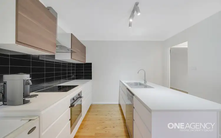 Second view of Homely house listing, 2/12 Douglas Street, Faulconbridge NSW 2776