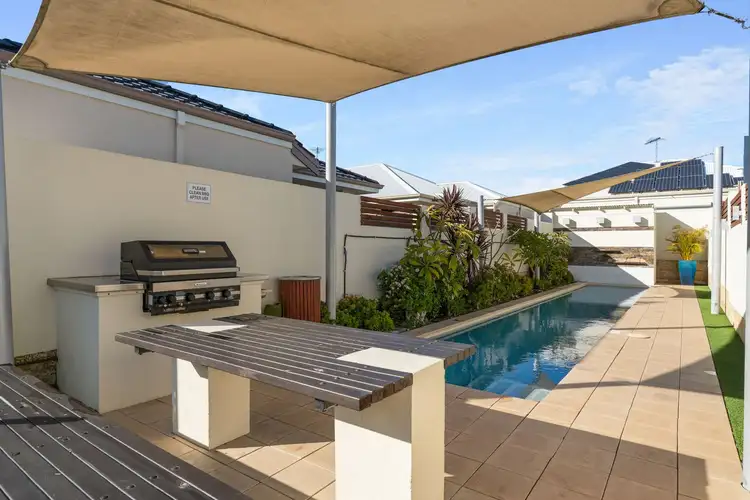 Sixth view of Homely house listing, 2/15 Crosthwait Circle, Tapping WA 6065