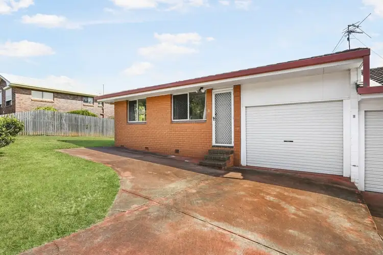 1/1 Hawker Street, Wilsonton QLD 4350