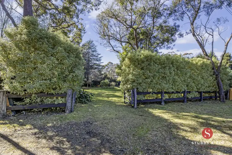 84 Genevieve Road, Bullaburra NSW 2784