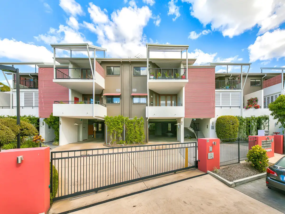 Main view of Homely unit listing, 3/21 Wolseley Street, Clayfield QLD 4011