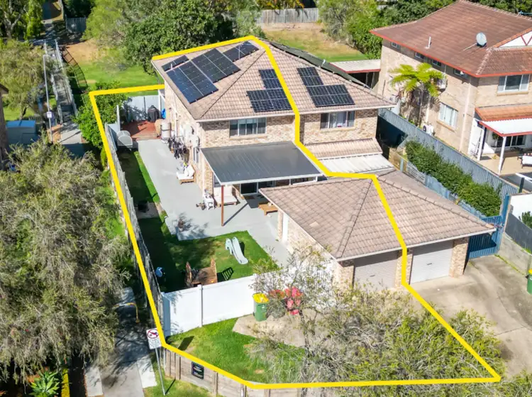 Fourth view of Homely semi-detached listing, 1/2 SNOWGUM Court, Burleigh Waters QLD 4220