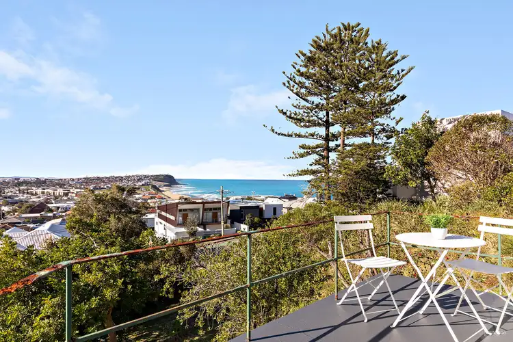 17 Scenic Drive, Merewether NSW 2291