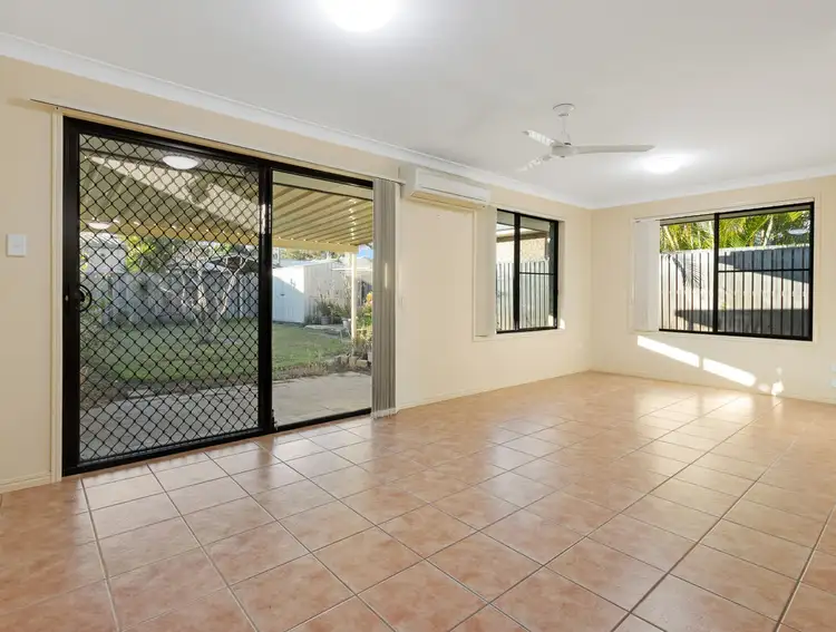 Third view of Homely unit listing, 2/3 Ladbroke Crescent, Urangan QLD 4655