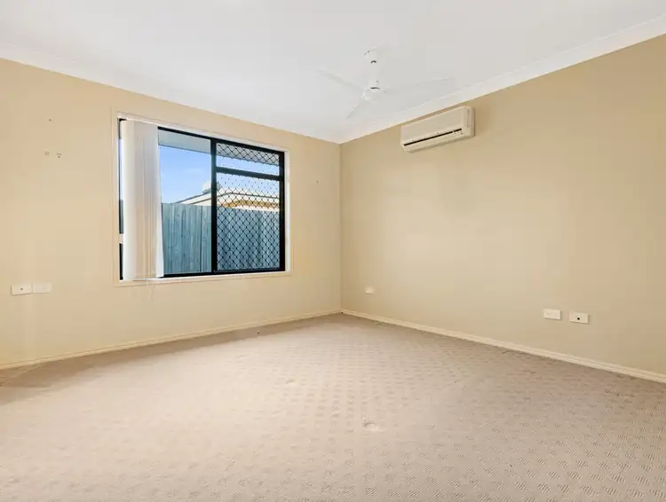 Fourth view of Homely unit listing, 2/3 Ladbroke Crescent, Urangan QLD 4655