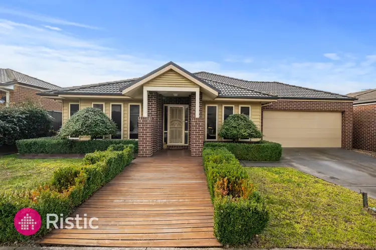 16 Kilburnie Drive, Mernda VIC 3754