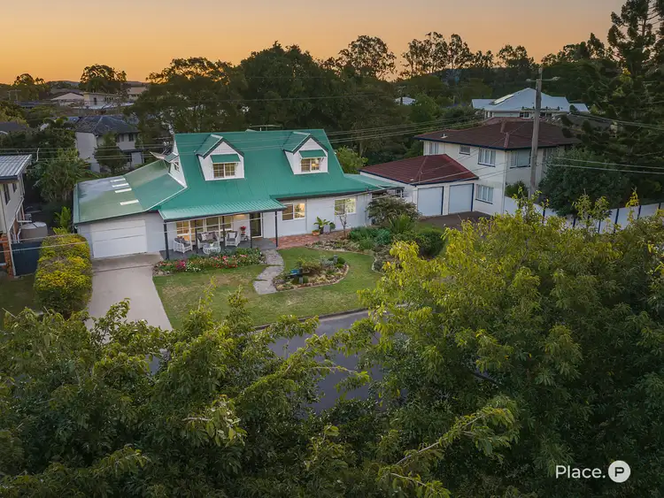 24 Lorna Street, Graceville QLD 4075