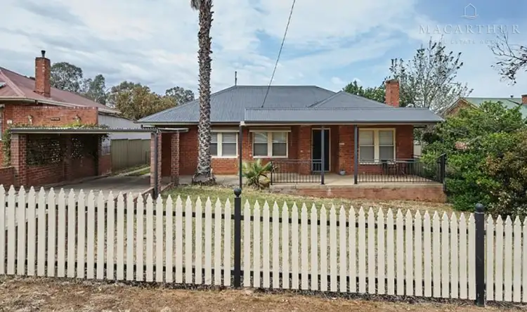 24 Bolger Avenue, Mount Austin NSW 2650