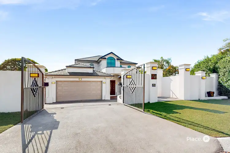 11 Gordon Place, Parkinson QLD 4115
