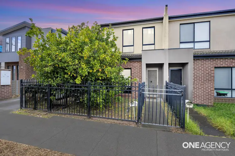 Main view of Homely townhouse listing, 2/140 Cuthbert Street, Broadmeadows VIC 3047