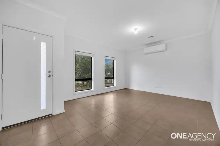 Fifth view of Homely townhouse listing, 2/140 Cuthbert Street, Broadmeadows VIC 3047