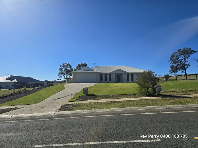 30 Peters Road, Meringandan West QLD 4352