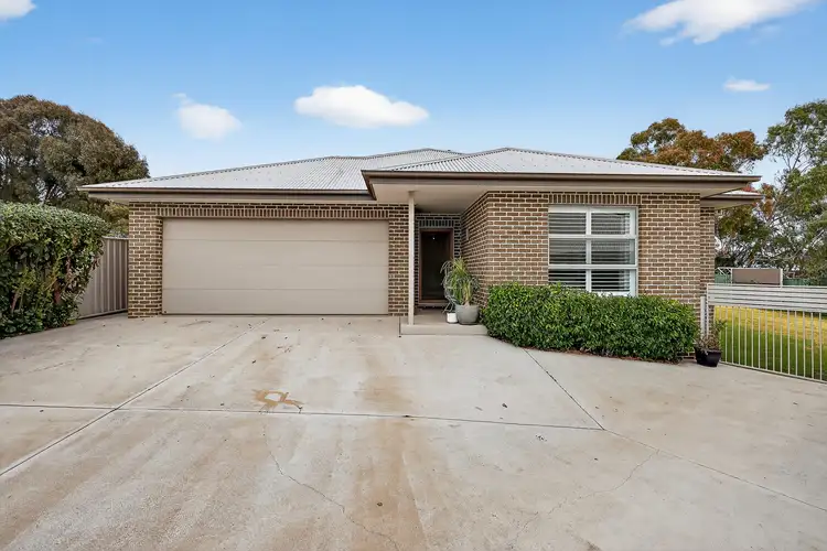 24 Baskerville Drive, Mudgee NSW 2850