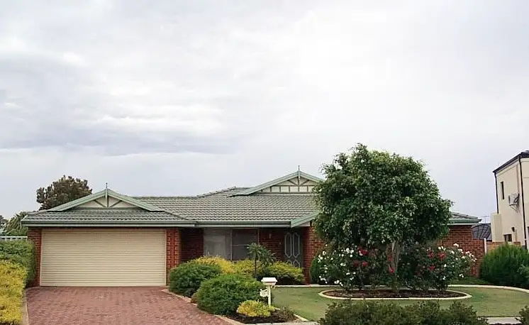 20 Dorneywood Way, Landsdale WA 6065