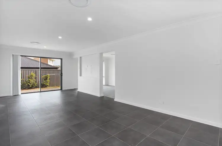 50 Maize Parkway, Thrumster NSW 2444