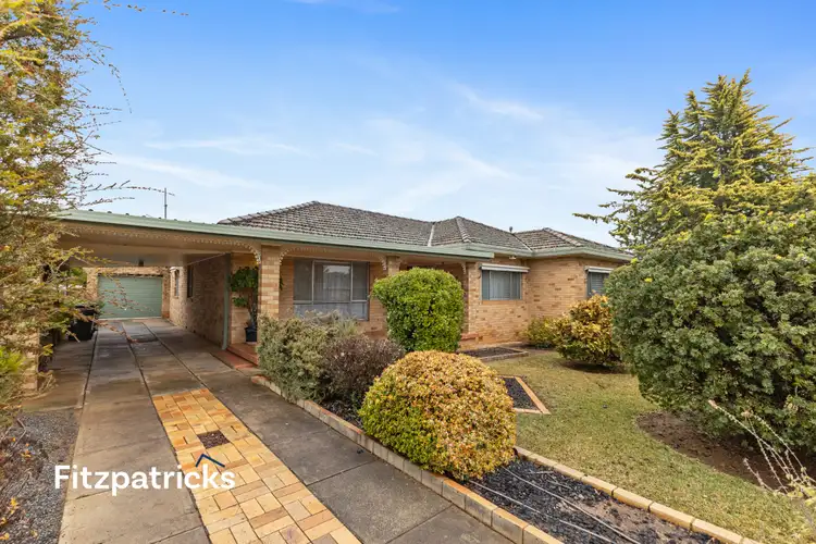 18 Walteela Avenue, Mount Austin NSW 2650
