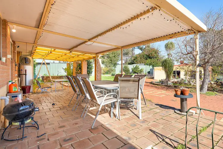 22 Binburra Way, Mount Nasura WA 6112
