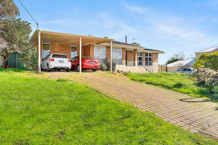 22 Binburra Way, Mount Nasura WA 6112