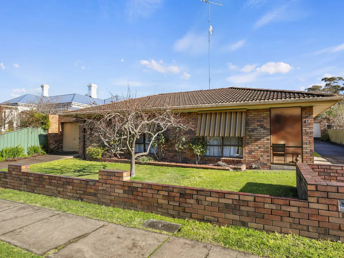 Main view of Homely unit listing, 1/13 Alexandra Parade, Hamilton VIC 3300
