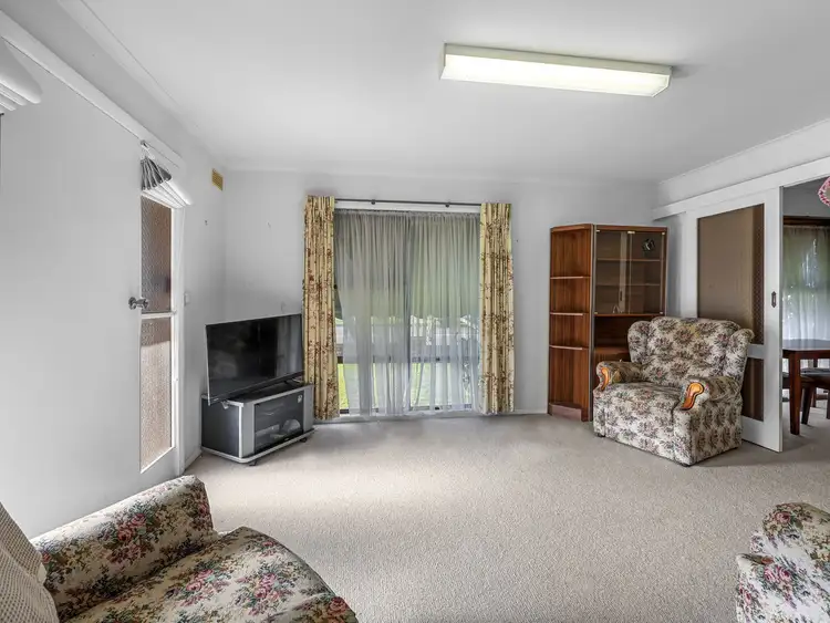 Second view of Homely unit listing, 1/13 Alexandra Parade, Hamilton VIC 3300