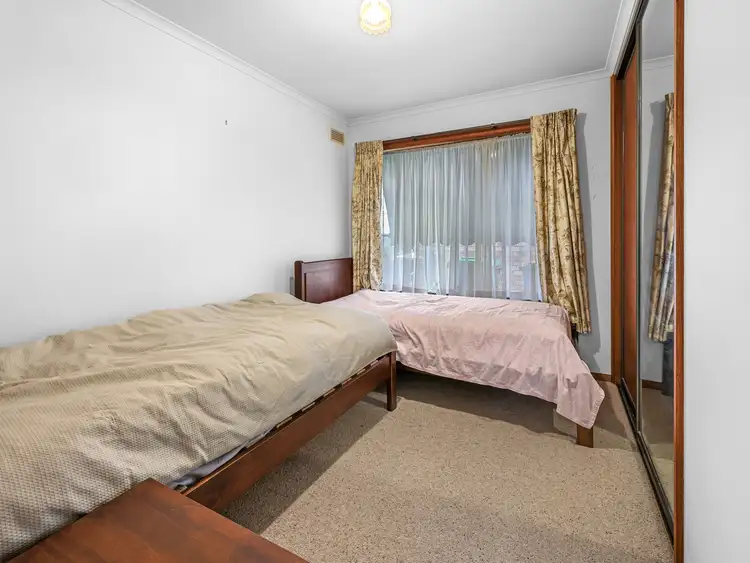 Fifth view of Homely unit listing, 1/13 Alexandra Parade, Hamilton VIC 3300