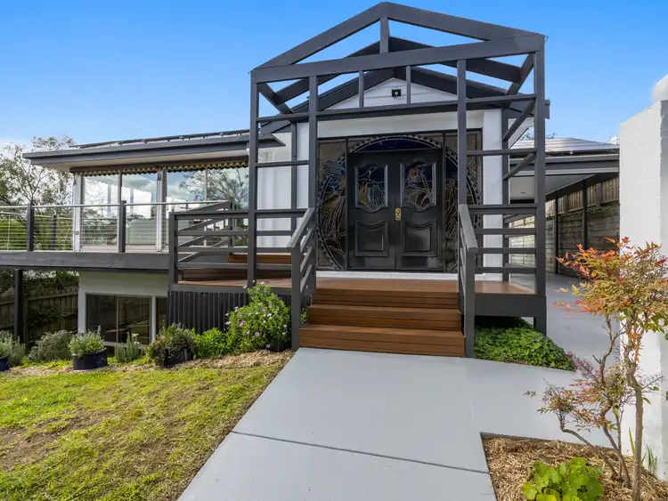 72 Beauna Vista Drive