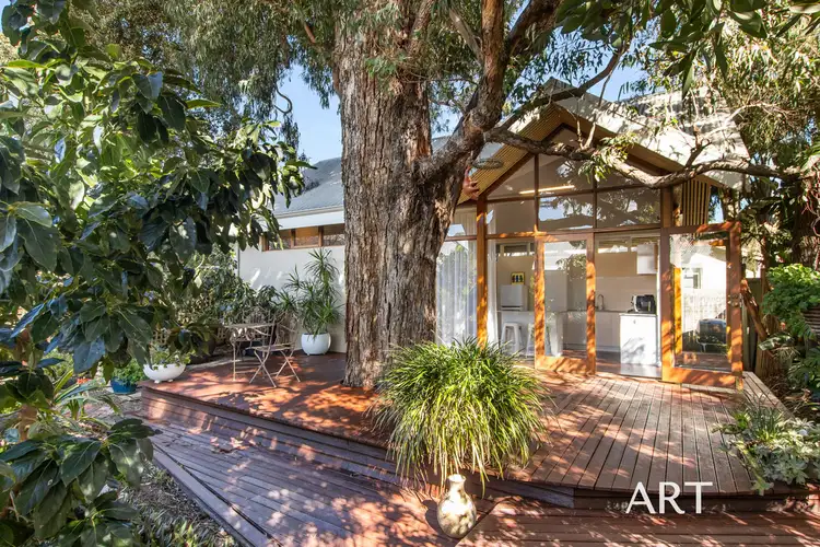 17 Roseberry Avenue, South Perth WA 6151