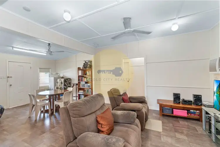 25 Phillipson Road, Charters Towers City QLD 4820