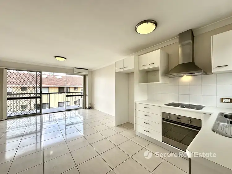 8/107 Sherwood Road, Toowong QLD 4066