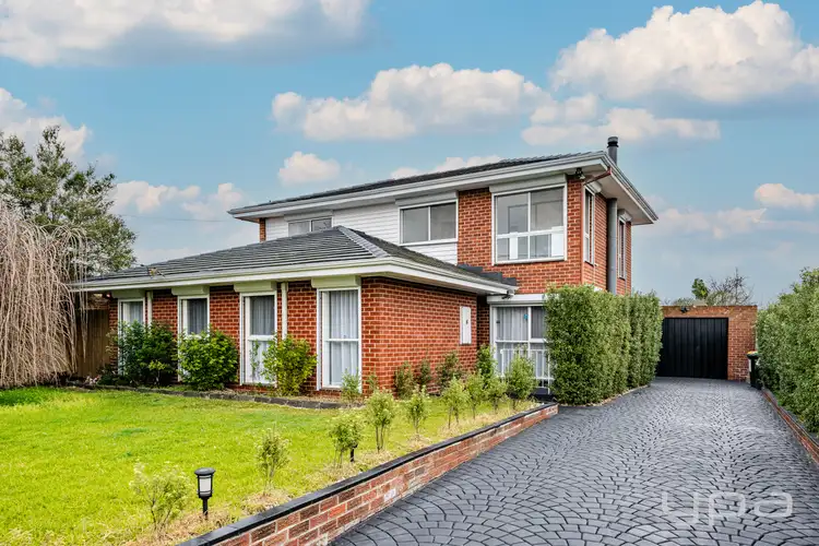 10 Prior Avenue, Gladstone Park VIC 3043