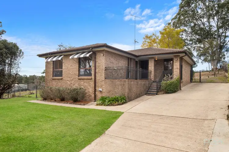9 Rowland Avenue, Kurmond NSW 2757