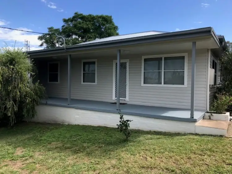 10 Joan Street, Scone NSW 2337