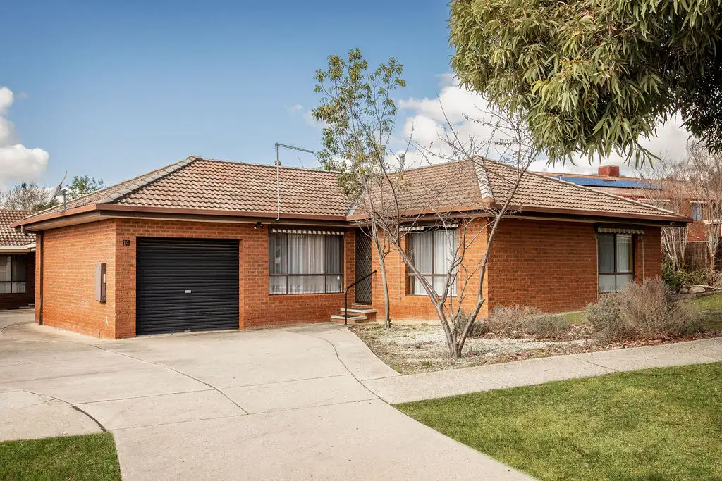 Main view of Homely unit listing, 1/14 Barton Street, Wodonga VIC 3690