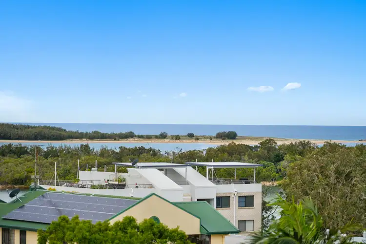 Fifth view of Homely unit listing, 36/20 Beach Road, Maroochydore QLD 4558