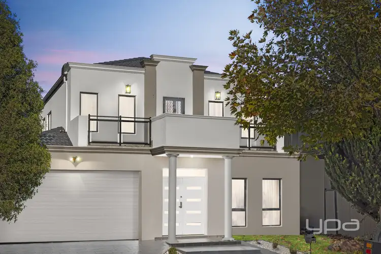 99 Hemsley Promenade, Point Cook VIC 3030