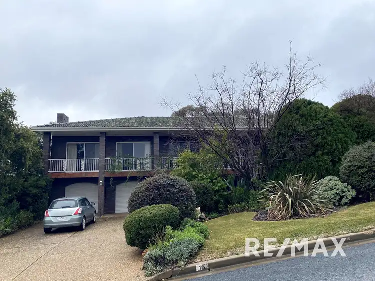 18 Allambie Way, Mount Austin NSW 2650
