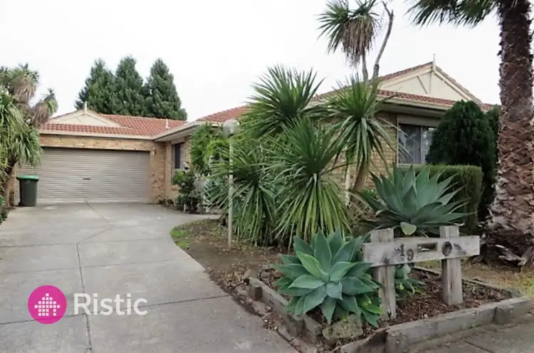 19 Carroll Crescent, Mill Park VIC 3082