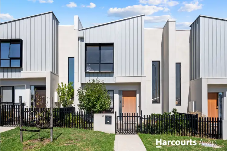 Main view of Homely house listing, 10 Carnival Boulevard, Berwick VIC 3806