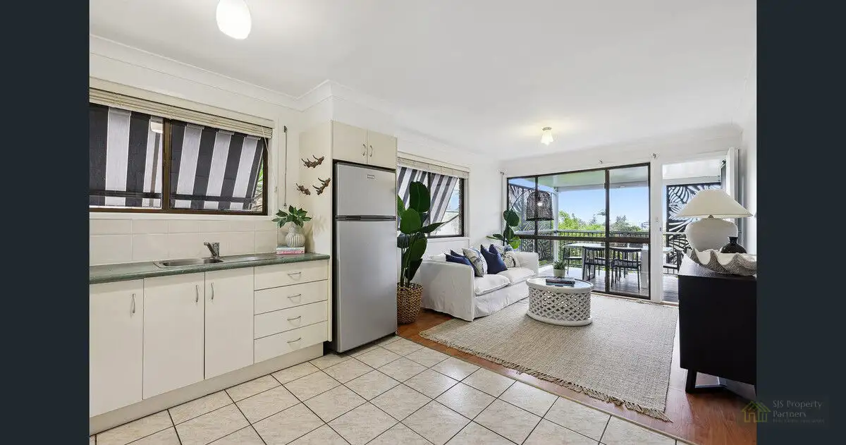 Main view of Homely semi-detached listing, 1a/17 Biby Street, Tugun QLD 4224