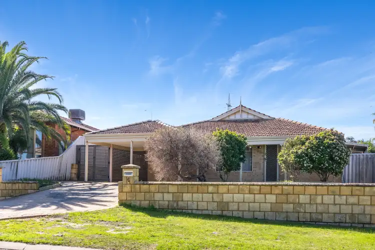4 Nolin Court, Success WA 6164