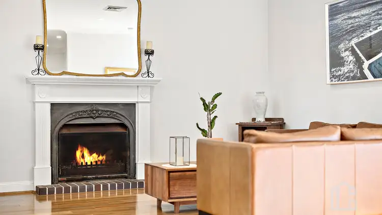 10 Walker Street, Springwood NSW 2777