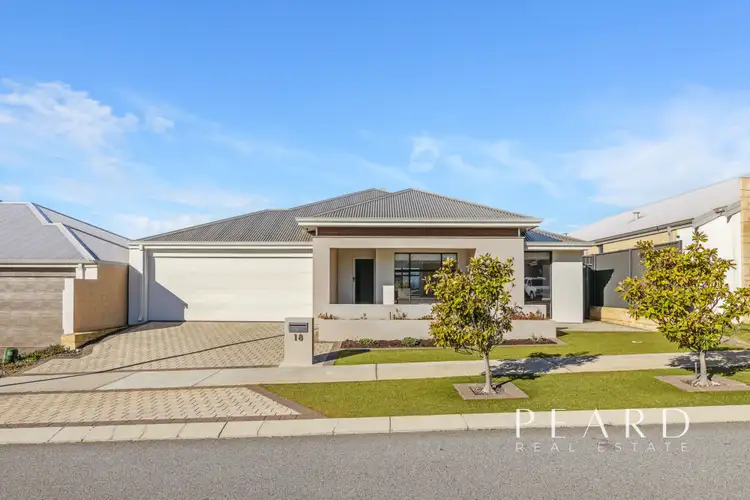 18 Costate Road, Jindalee WA 6036