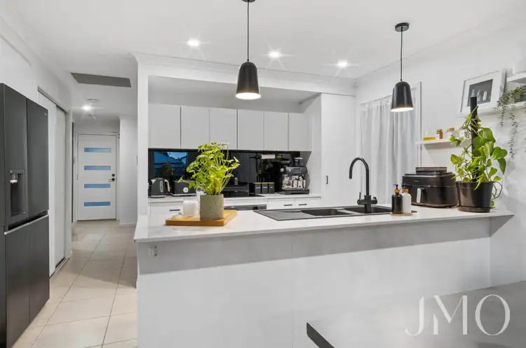 Second view of Homely house listing, 31 Sandover Circuit, Holmview QLD 4207