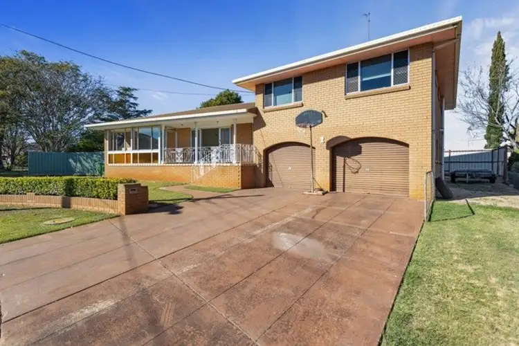 2 Cressbrook Court, Newtown QLD 4350