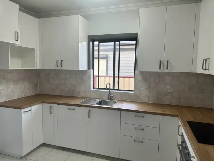 9 Finlayson Street, Wollongong NSW 2500