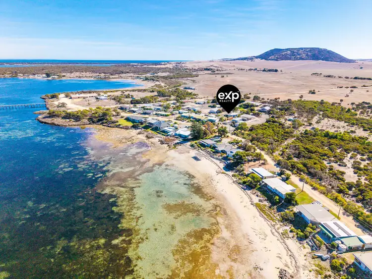 16 Henderson Court, Mount Dutton Bay SA 5607