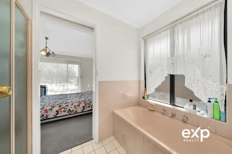 Sixth view of Homely house listing, 6 Cale  Court, Craigmore SA 5114