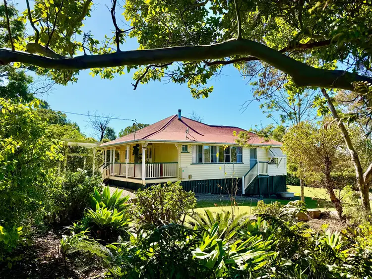 2 Kate Court, Withcott QLD 4352